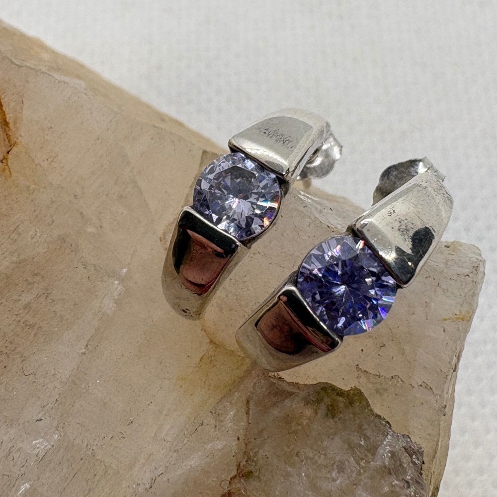 Ross Simons Vintage 925 Sterling Silver Purple CZ Crescent Hoop Earrings 2.51g